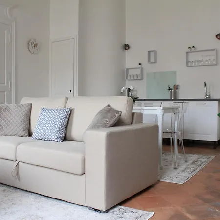 Chic Andreossy-cosy-authentique-wi-fi-velo Apartament *